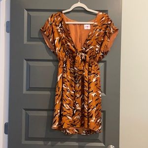Buddy love tiger dress